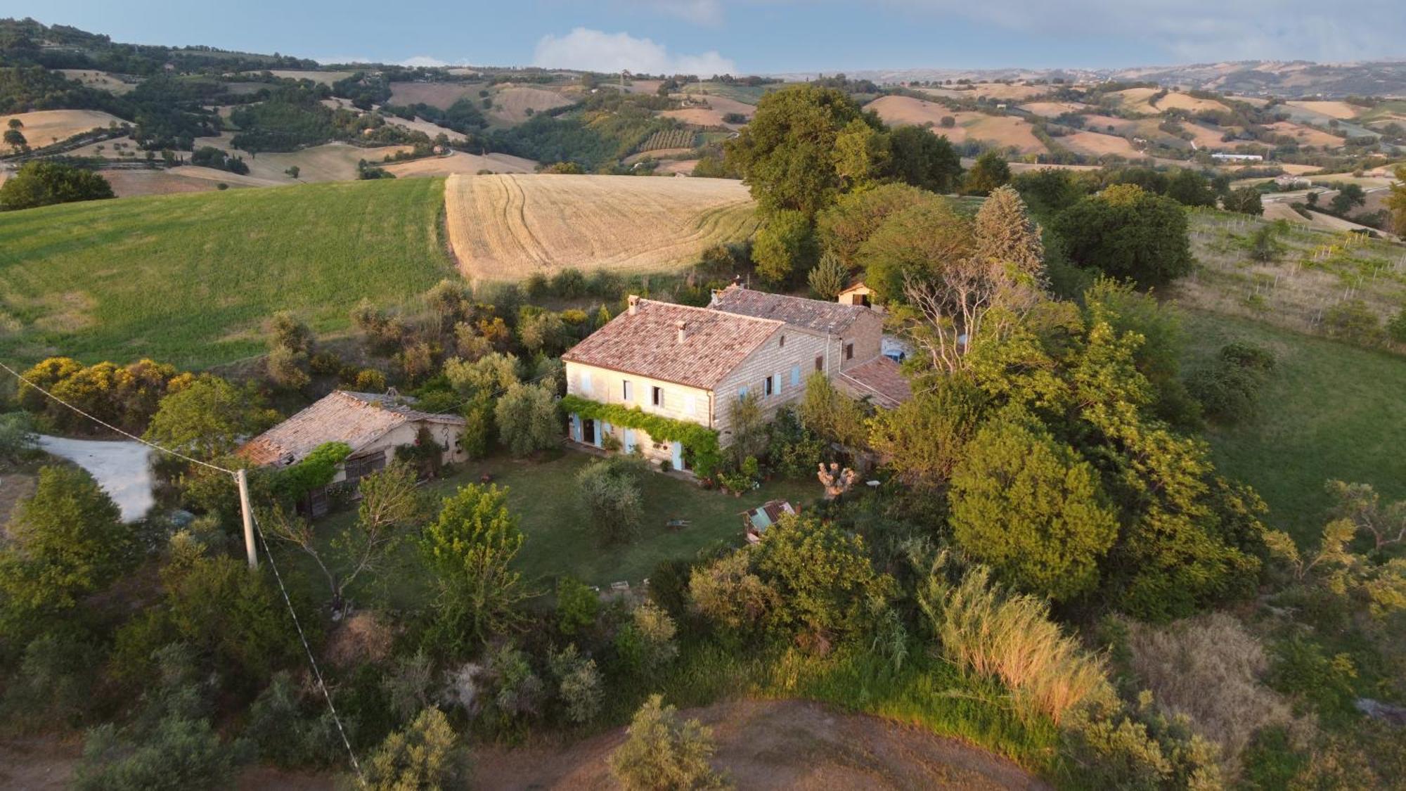 Country House Da Paolo E Anna Villa Montefelcino Exterior photo